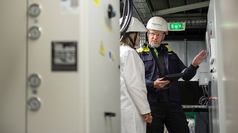 services experts performing on site condition-based maintenance of the assets